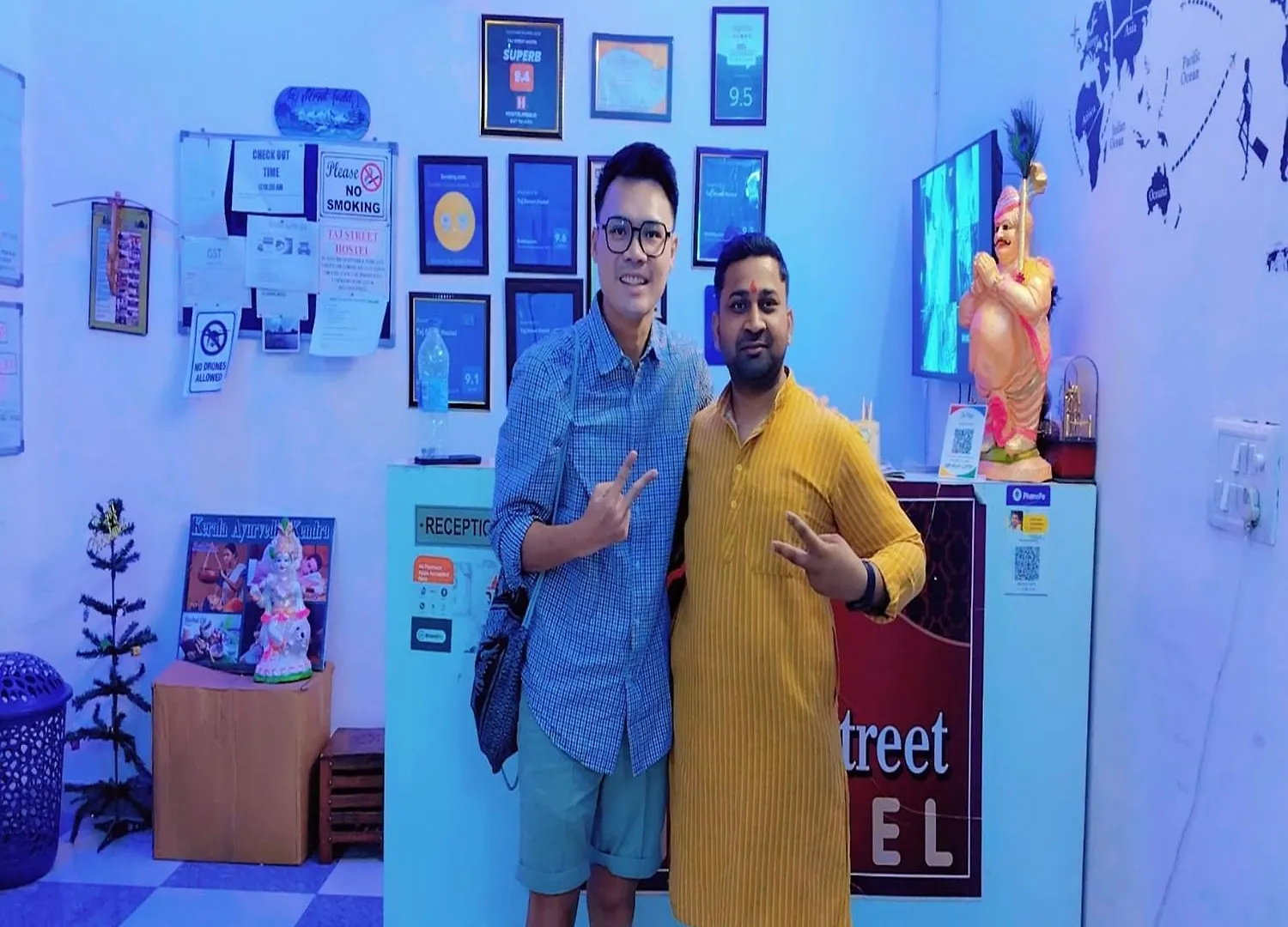 Taj Street Hostel 아그라 0*,