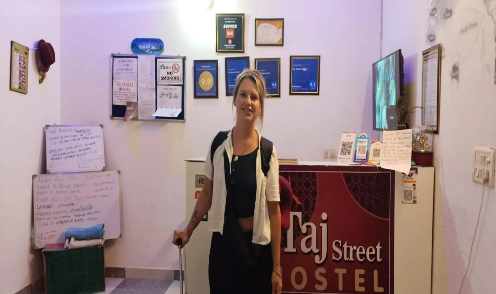 Taj Street Hostel Agra