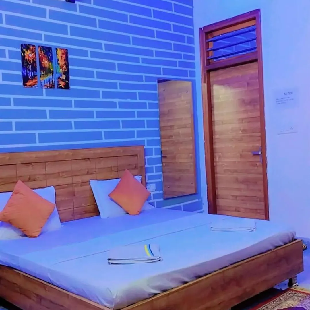 Taj Street Hostel Агра